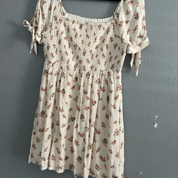 American Eagle Outfitters Cream Midi Dress - Picture 2 of 3